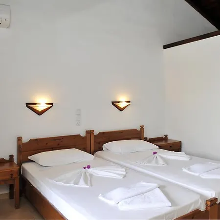 Aparthotel Anna Maria 2*
